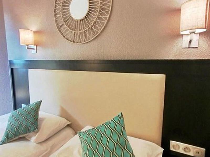 E4B639E962D29AC69374660A68A4AAE8