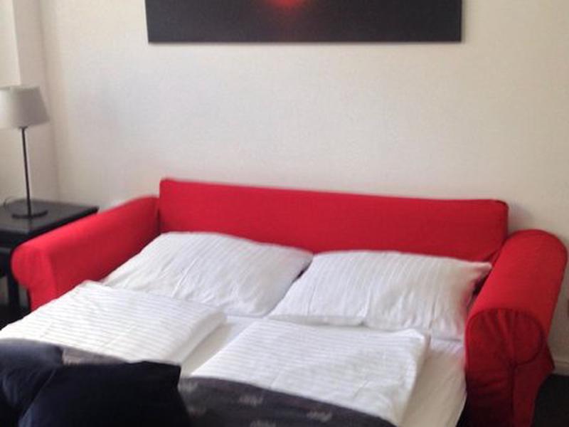 0A61FF49C3E5424E8E086DE6A15DE805