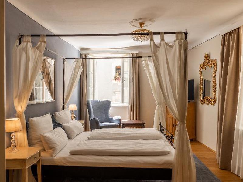 C6B2D101372777027F2148274D38F8BD