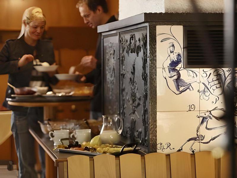 A79988B4A53ABA6F57C231E8EA17E29B