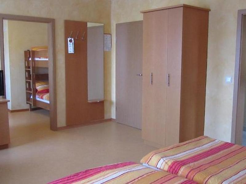 9549F89E0FF18926F48F7B234D1C5E9D