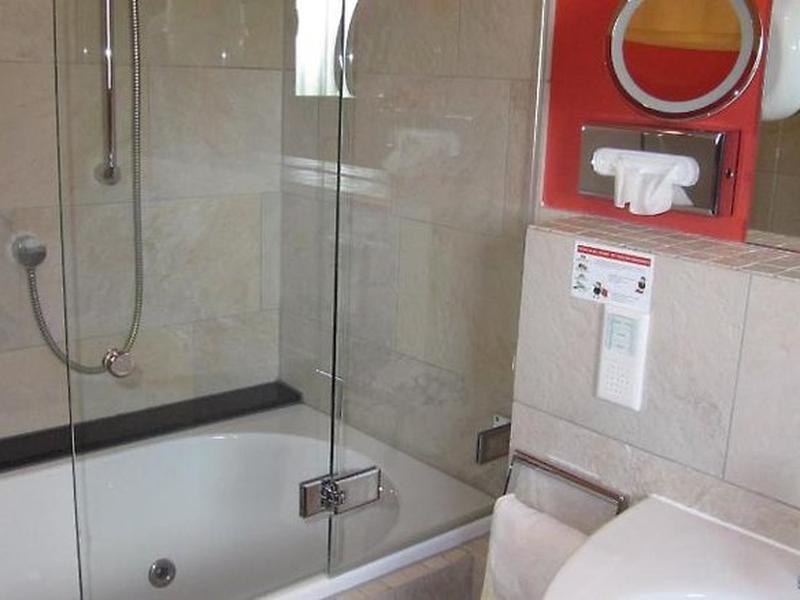 8576F3E179B3ED4D3B52D2BF09F625F5