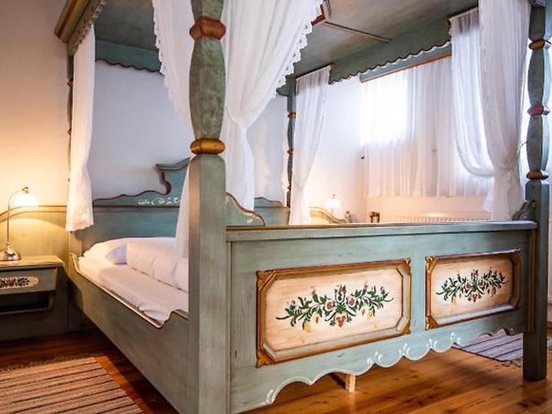 191956A8F936BB758F0D4DDE06DDB276