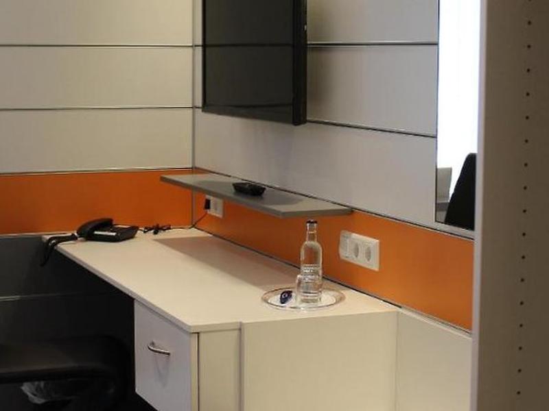 9B0311106035BB93DDE7FE480BA10107