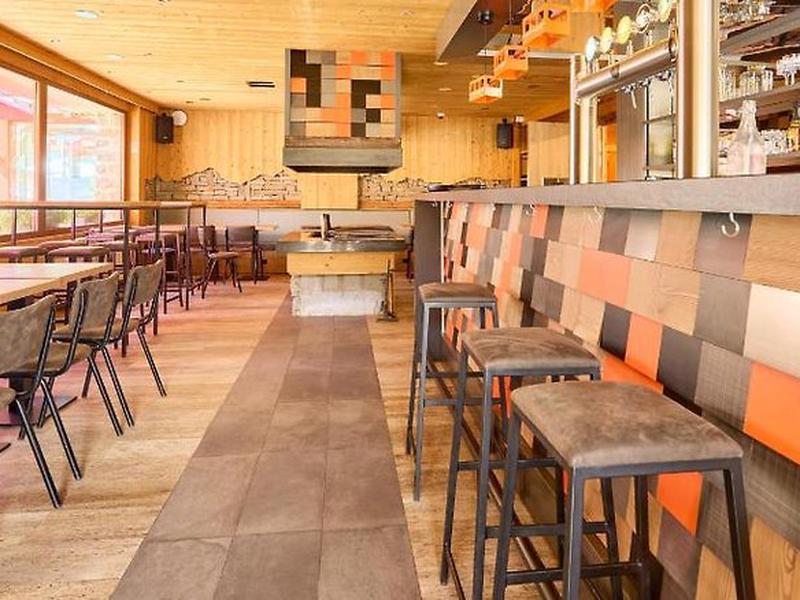 BADE5917EAD7101C8A77861B01577302