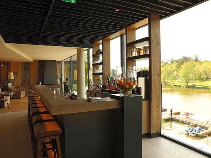 65ADA55F3F574983E1630D3E50C7DA01