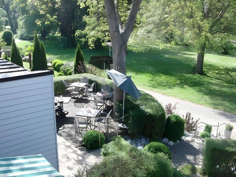 1EAF00ADE096CD3B8616253972EEFCDC