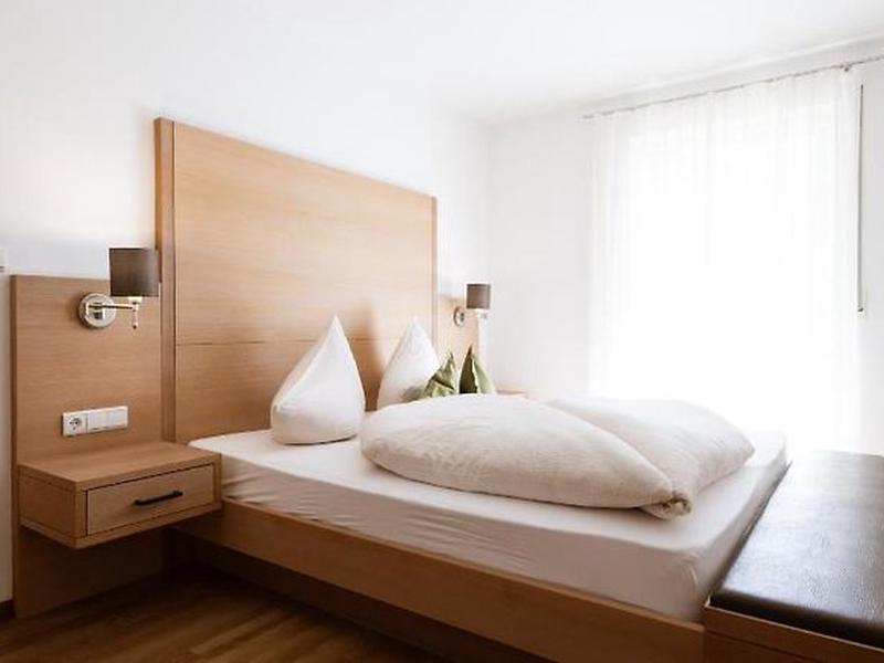 779130C9D8FBADBC36CD8F4BA78E19C9