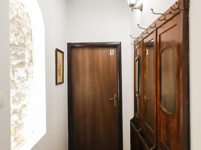 05810FF7E3CA1AEC9544B9DE0CD06D8E