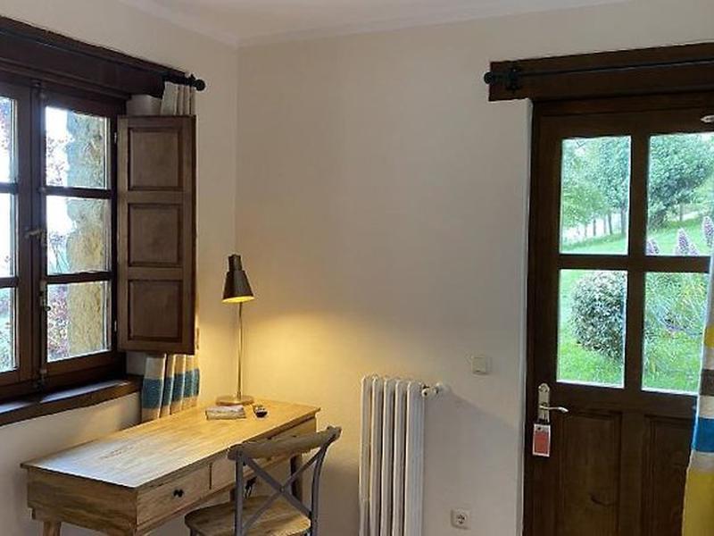 FB9F7D103AE659CAE283E95733B4EF6B