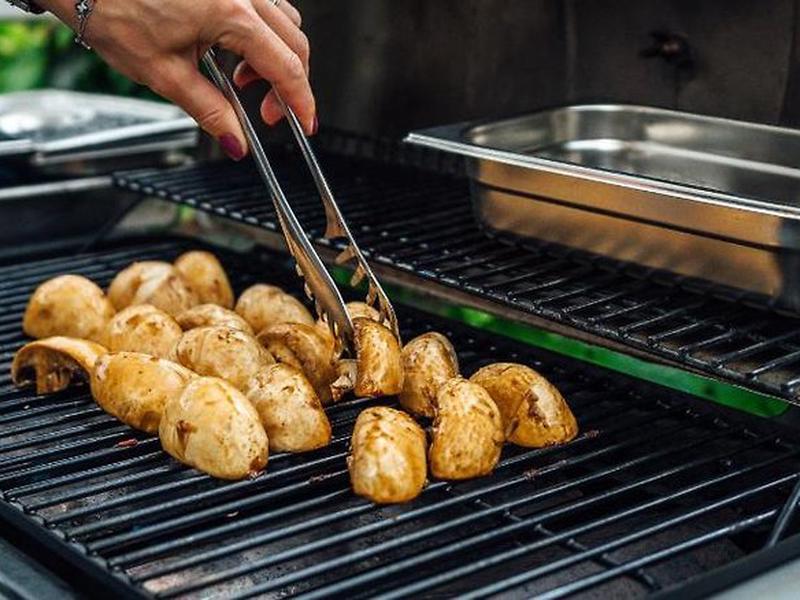 F1B705EB3F98DE3D61AF50CF9CA98209