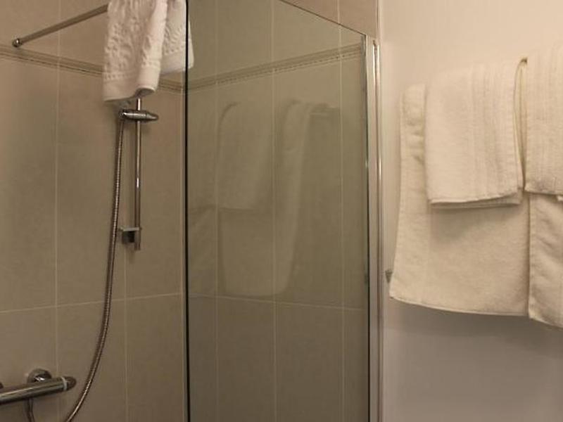 742F34FBAC699AC5AB0564E70EAE5D18