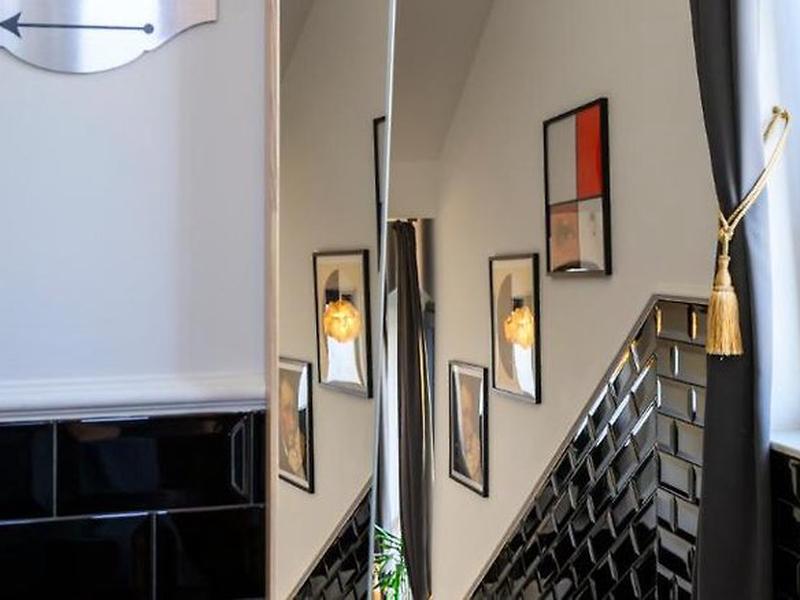 A79B9CF6ED19973E56992A9606F7618F