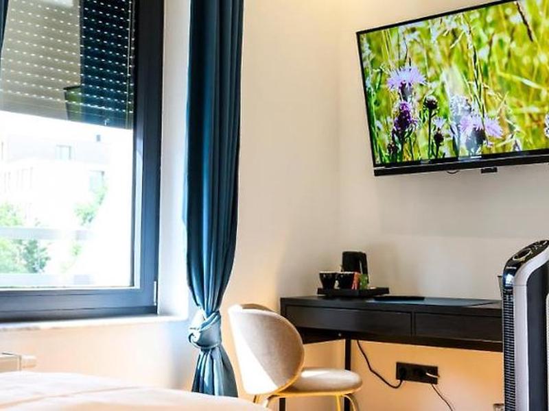 157F6DB2B1424711315712103955342D