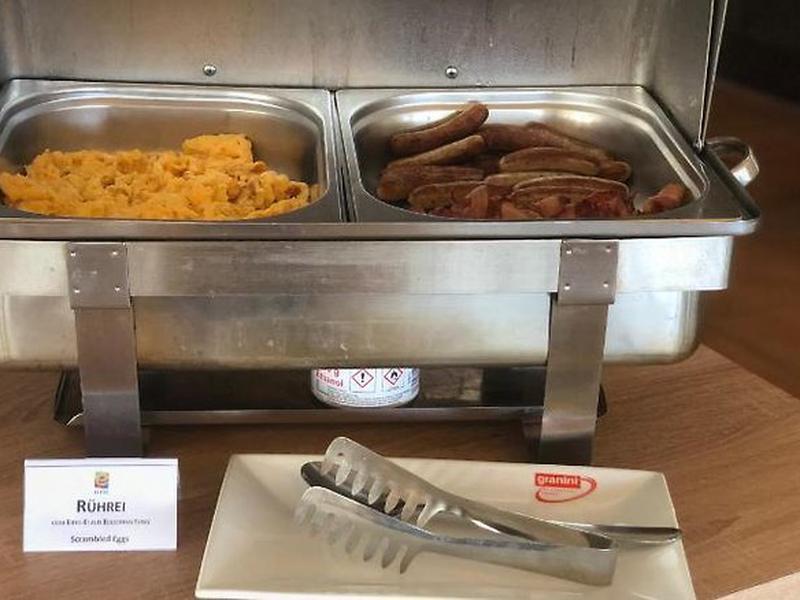 39FEB5D8E0FD3AD23BABA3479618D531