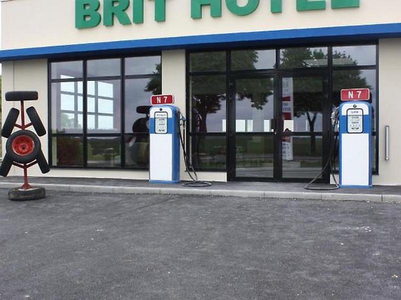 56231547568FA9A0519D416FF5ABE129