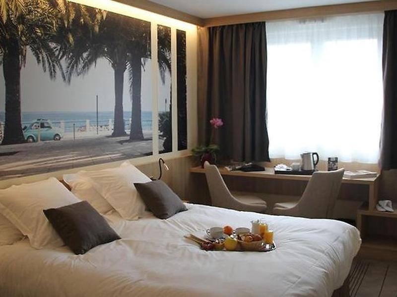 677E2AE917A7588591A31D5F2DE4F690