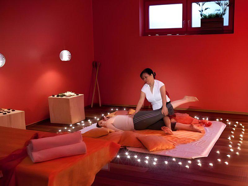 C2542CBB9C12B0927175EEEF1549A636