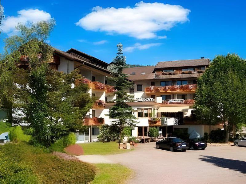 7A5C541DD88F8A3F3F732791E3A2465B