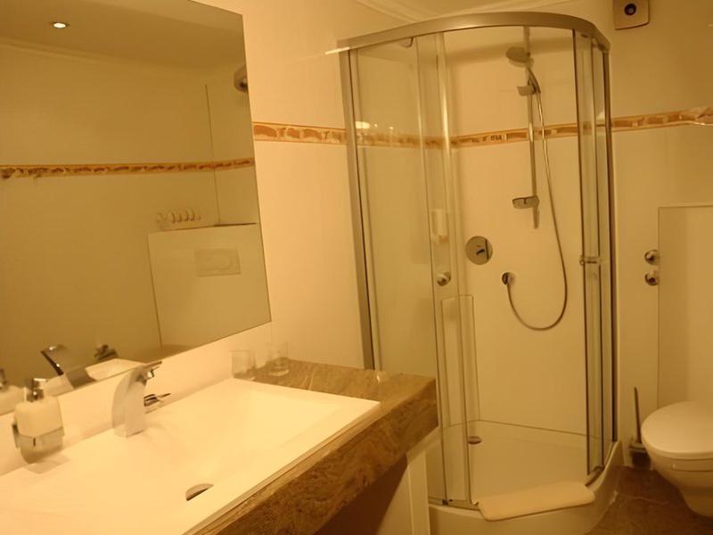 5D00532C05FBF0A791B386AC661CC93D