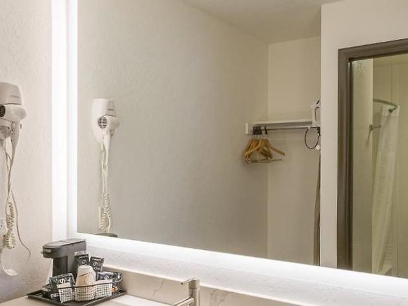 FDA022DD37293F00FE14D1193A19B41F