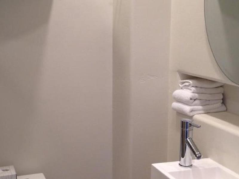 EBC2A6ADDF23CC97F1FAD453DF00F7A9