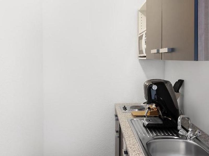 807DC44DC1FF4E24D21E4BCF17006485