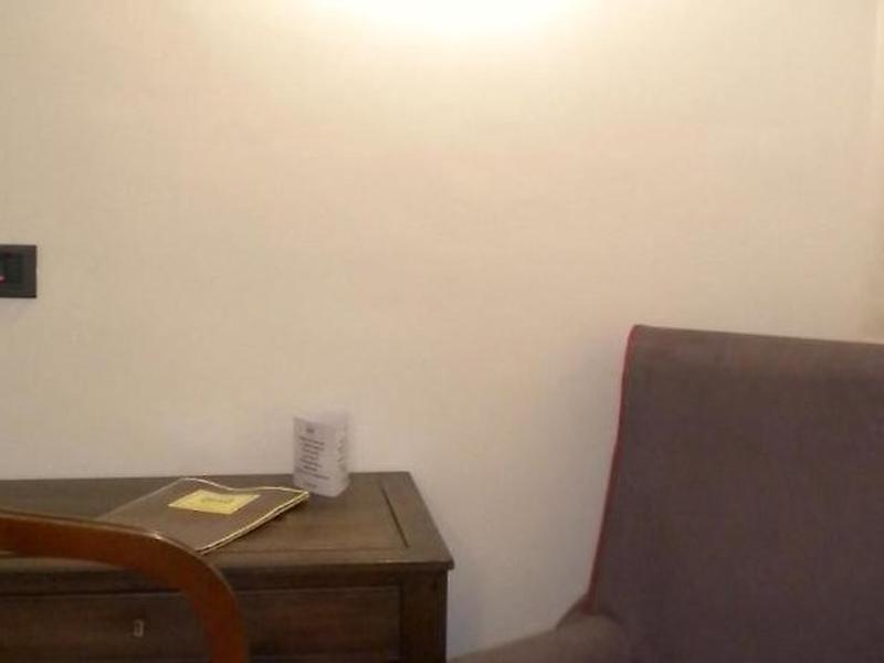 29ADCCFFE332535DEF38722E0A08E25E