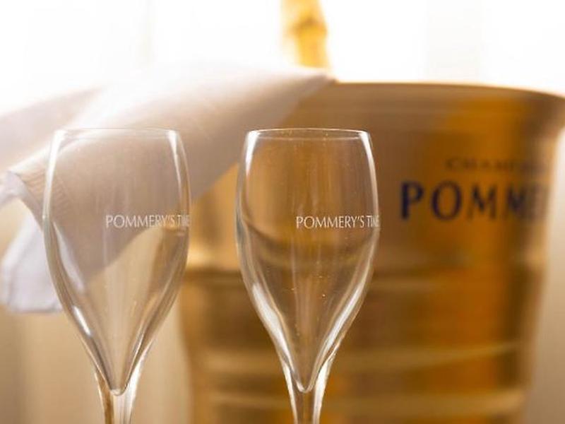 9549919E904FD1379F3C41128099B33C