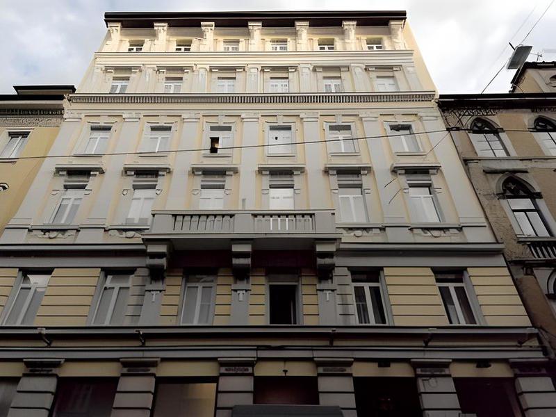 FA3761A3D865C78C7C27C20E6A733ABE