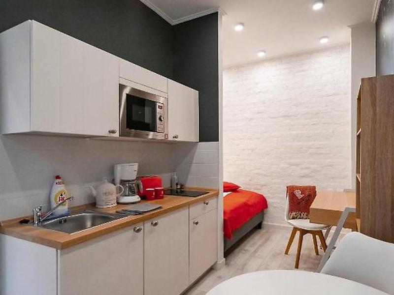 B57912B645D0B2919050C7BB93D75E2A