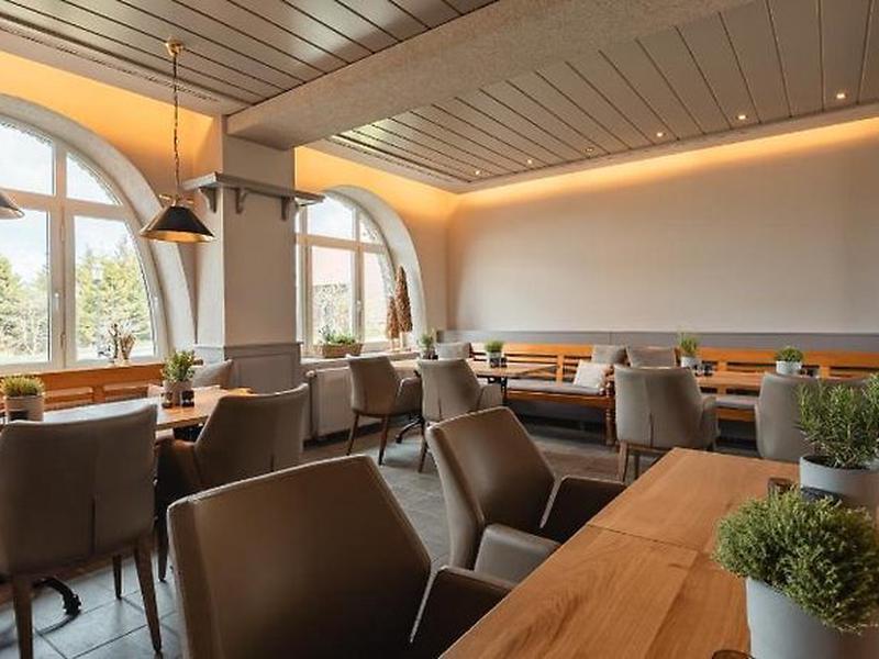 D991571FF28397CD3F0A24E4008B6E0B