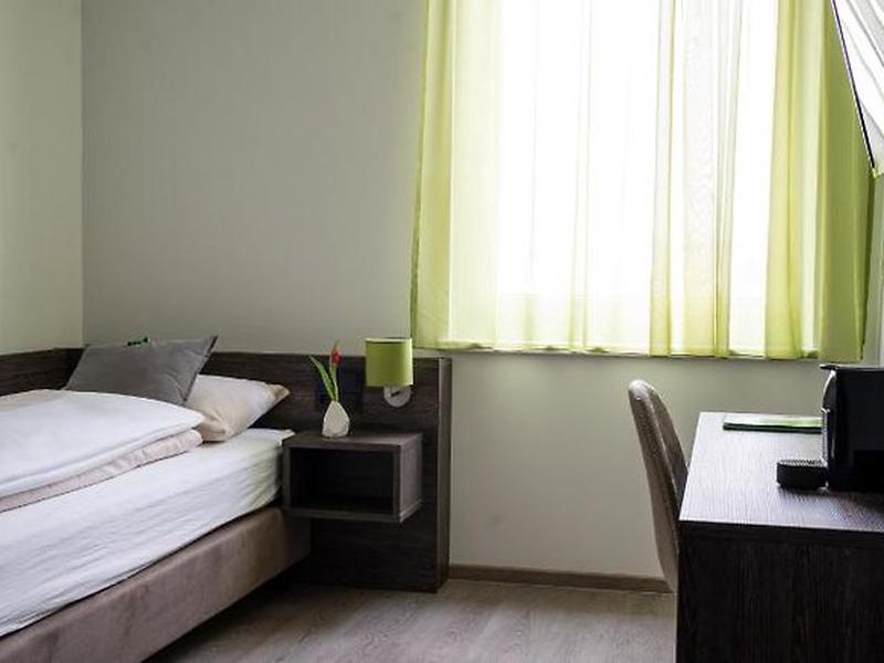 DDEB8C88E5DFDC545A81ECF3486E7E06