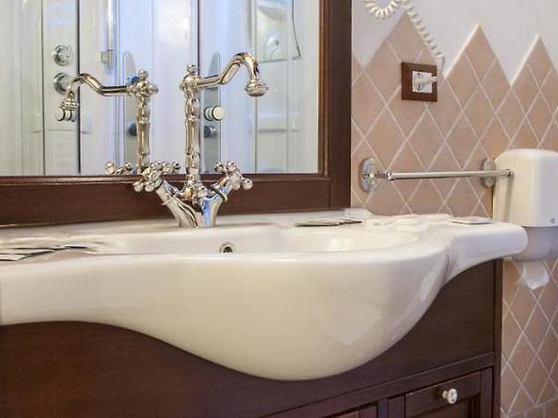 36DDEFB7EB26D26E13C4184870F1E350