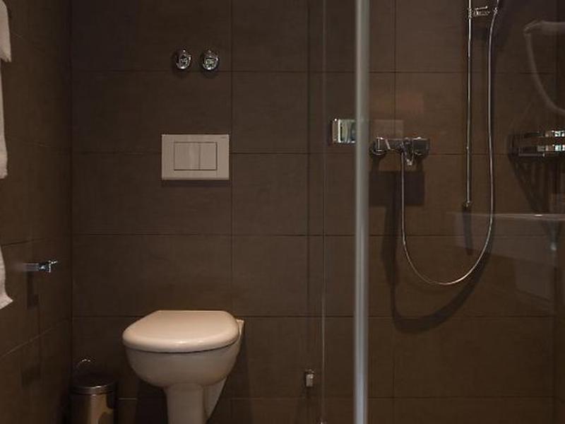 39A2BDE8B0D41EA2B8405C61DDA8CF16