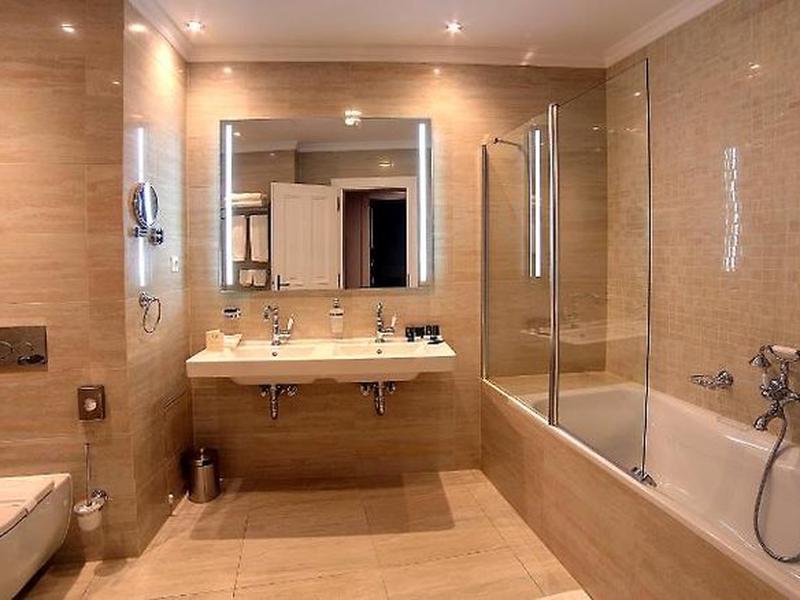 3EECC38B968E5B6FDA5F2C8CC7FB0A2B