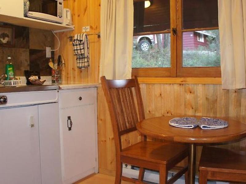 873BB982D53F9810DC15E042560D1141