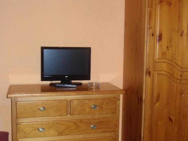 38BB8351681E5EAD85A4C5DD1545602C