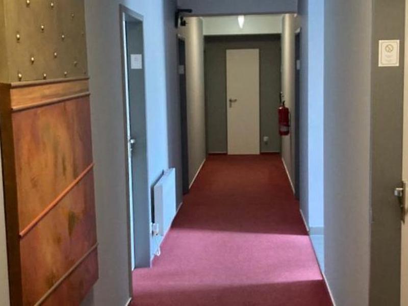 6E6F093EAC9BF091522A27064A37E942