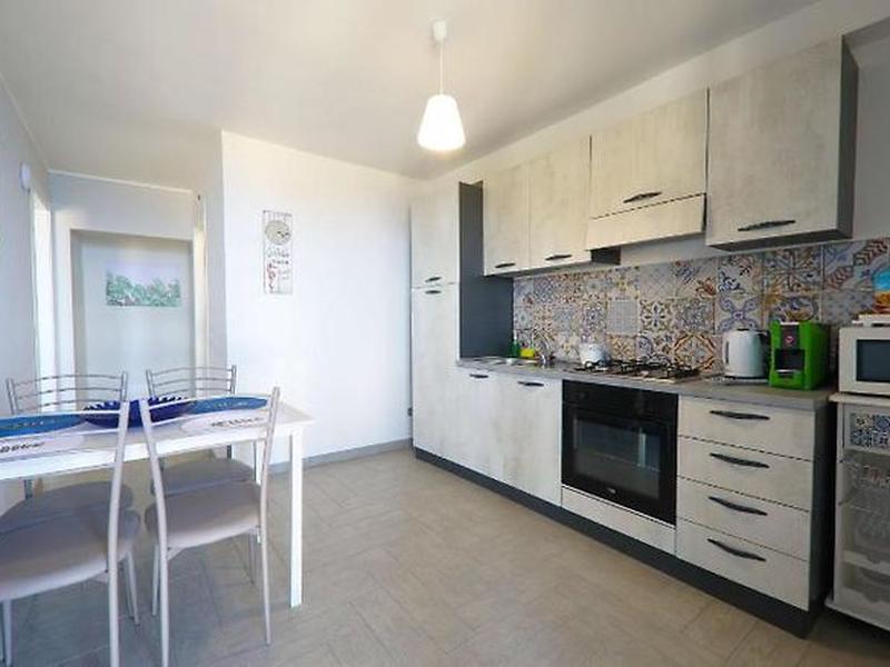 3CFCE6E9B81B2A0FF13E19440A632464