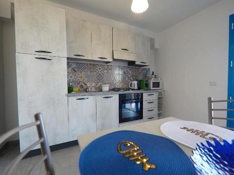 66E2603503FE49D70940E33CADA21116