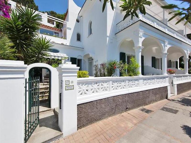 BD9C80516560119B6962A0C4DF5F180A