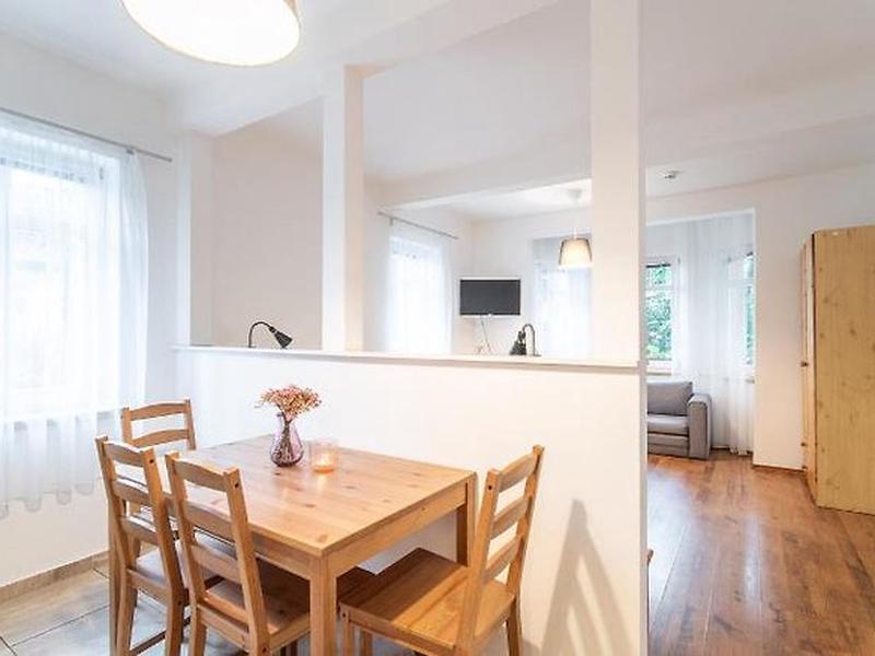 A7FFEED16472E1417394904EA75DF22E