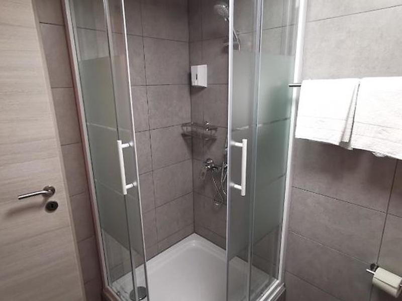 FEA69299D57F552A219FC2739390E1E8