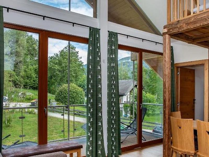 706D5A0B53EE6ABACE0EEADFC5EFFB98