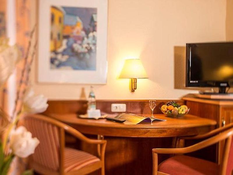 E3C595C3B8D8E7E58A341E6A64C6A2F3