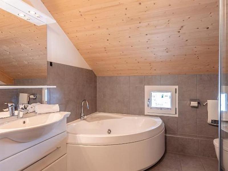 233C454CA1FE43467426466D82F17B52