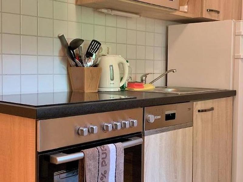 E50C6B14DD6965AAA69AB9F23C6C98F3