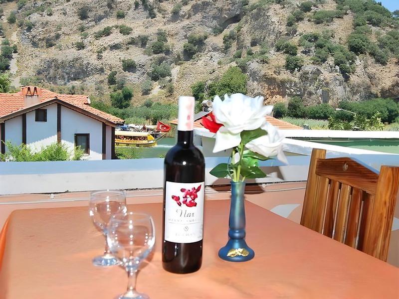 D1DF43F95D3CA1EB276EA4D4B77A4272