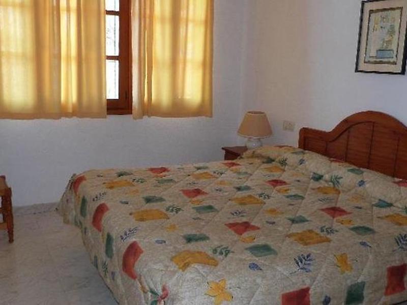 67184191ECF3946AFE71B57213BCDC29